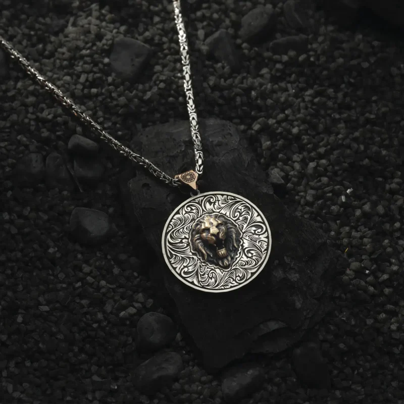 AMOR 17 EKIM 202532160 copy Aslan Ve Harfli Gümüş Erkek Kolye