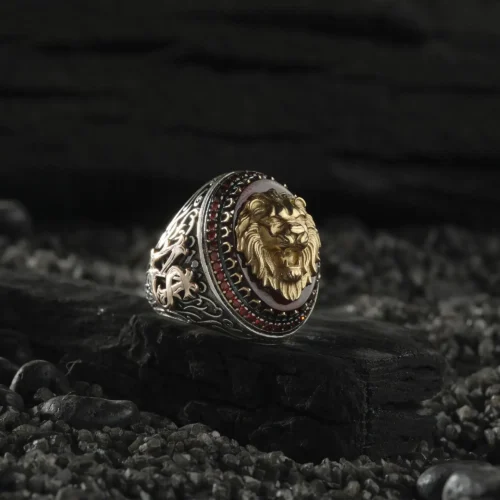 AMOR 17 EKIM 202532241 copy Aslan Ve İsimli Gümüş Erkek Yüzük Modeli