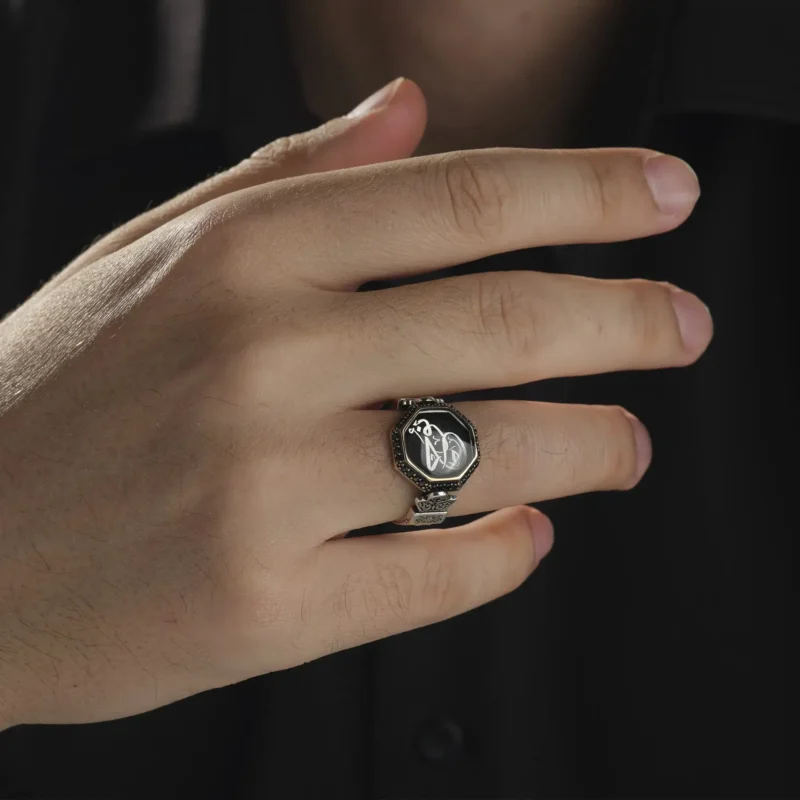 AMOR 17 EKIM 202532449 copy İsimli Gümüş Erkek Yüzük Modeli