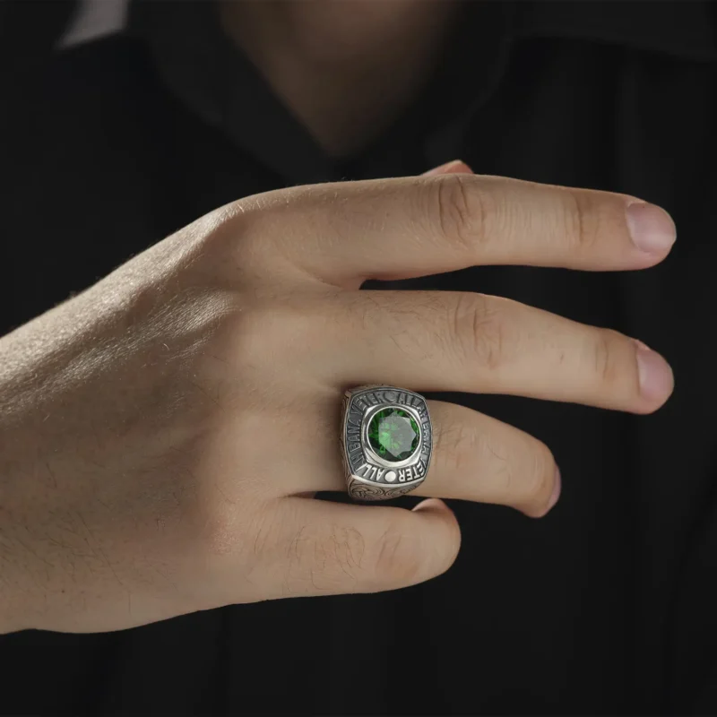 AMOR 17 EKIM 202532457 copy Yeşil Zirkon Allah Bana Yeter Gümüş Erkek Yüzük Modeli