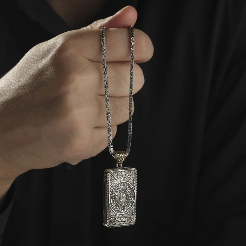 AMOR 17 EKIM 202532478 copy Allah Bize Yeter Gümüş Kolye Modeli