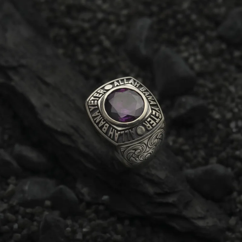 AMOR 17 EKIM 202532500 copy Ametist Taşlı Allah Bana Yeter Gümüş Erkek Yüzük Modeli