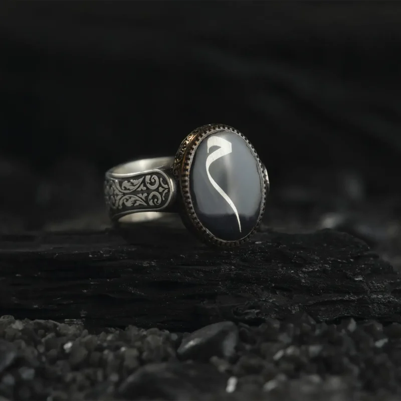 AMOR 17 EKIM 202532511 copy Mim Harfi Gümüş Erkek Yüzük Modeli