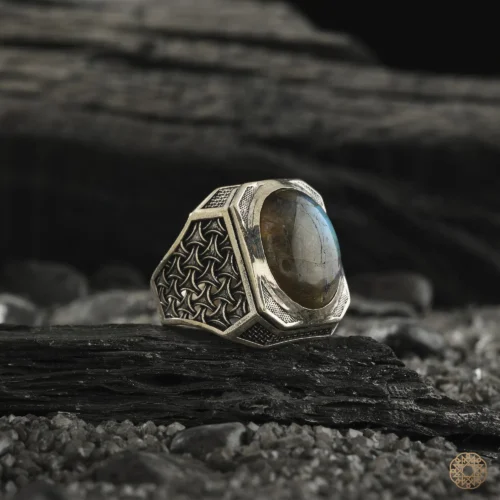 Labradorit Taşlı Gümüş Erkek Yüzük Modeli