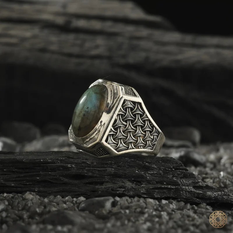Labradorit Taşlı Gümüş Erkek Yüzük Modeli