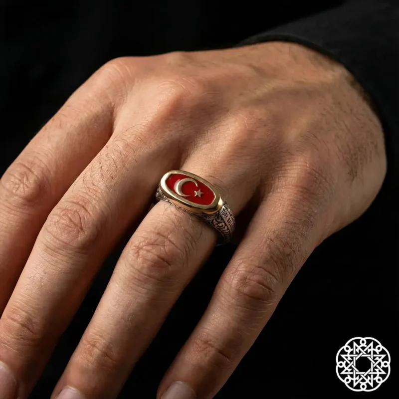 Türk Bala’sı Kurt Olur Bastığı Yer Yurt Olur Ayyıldız Gümüş Erkek Yüzük Modeli